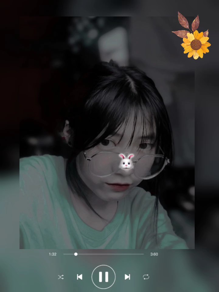 ကိုယ့်ချစ်သူ..<3