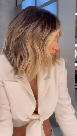 Cabeleireira hair