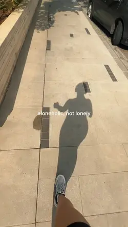 aloneholic 