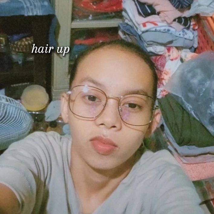 hair up & hair down