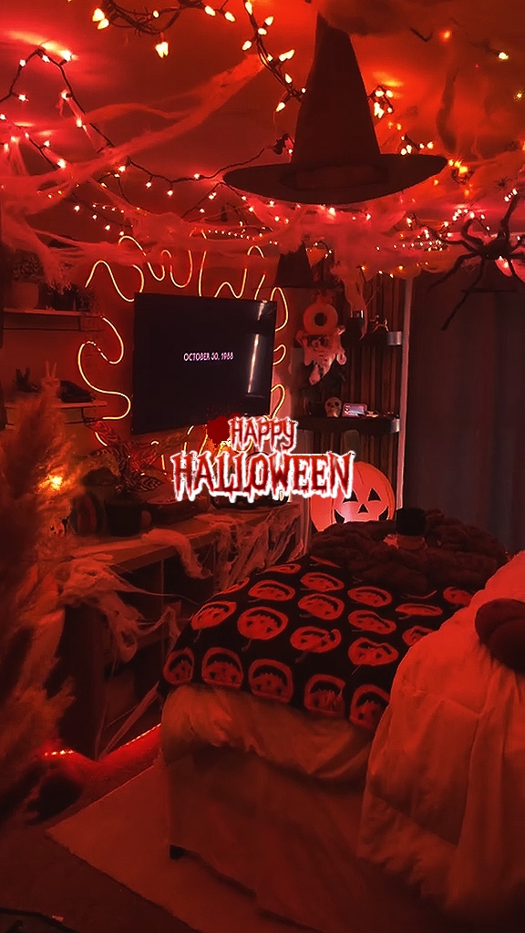 HAPPY HALLOWEEN 