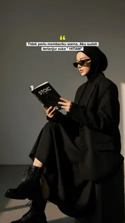 warnaku hitam