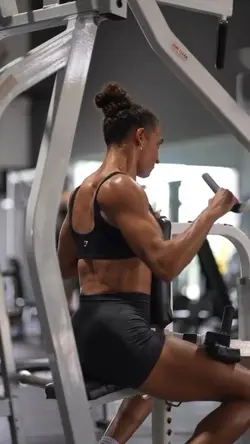 GYM GIRL
