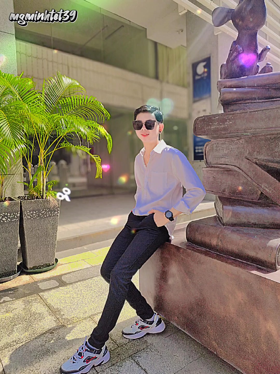 photoရိုက်ဖို့ပြင်