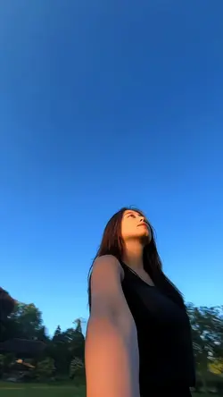 Putri iklan Slowmo