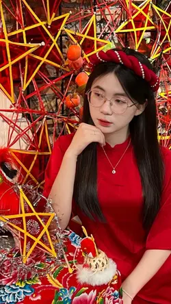 2 pics TV37222091349