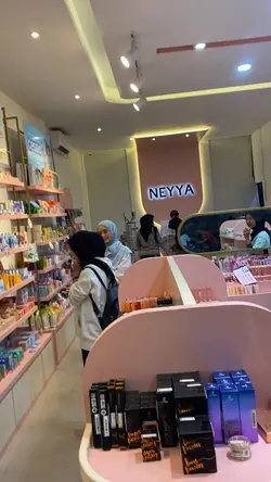 Tempat Macam Apa ini