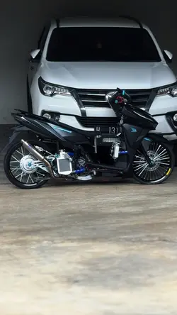 HITAM PUTIHPUN MULAI