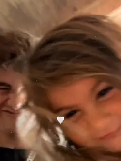 🤍 sister 👧🏻