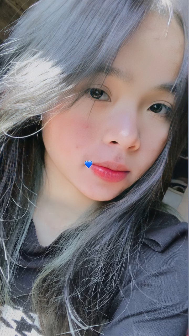 ស្រឡាញ់តែបងម្នាក់🤍🖤