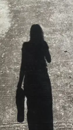 1 video 4 photo 