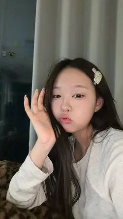너가 단발이 좀 더 어울렸다면