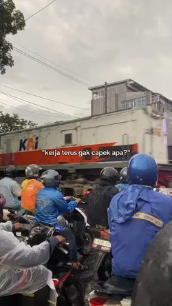 kerja terus gak cape
