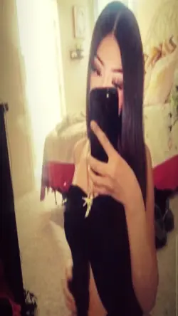 streched photo