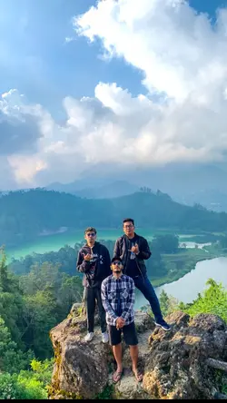Tentang tiga 🔥 