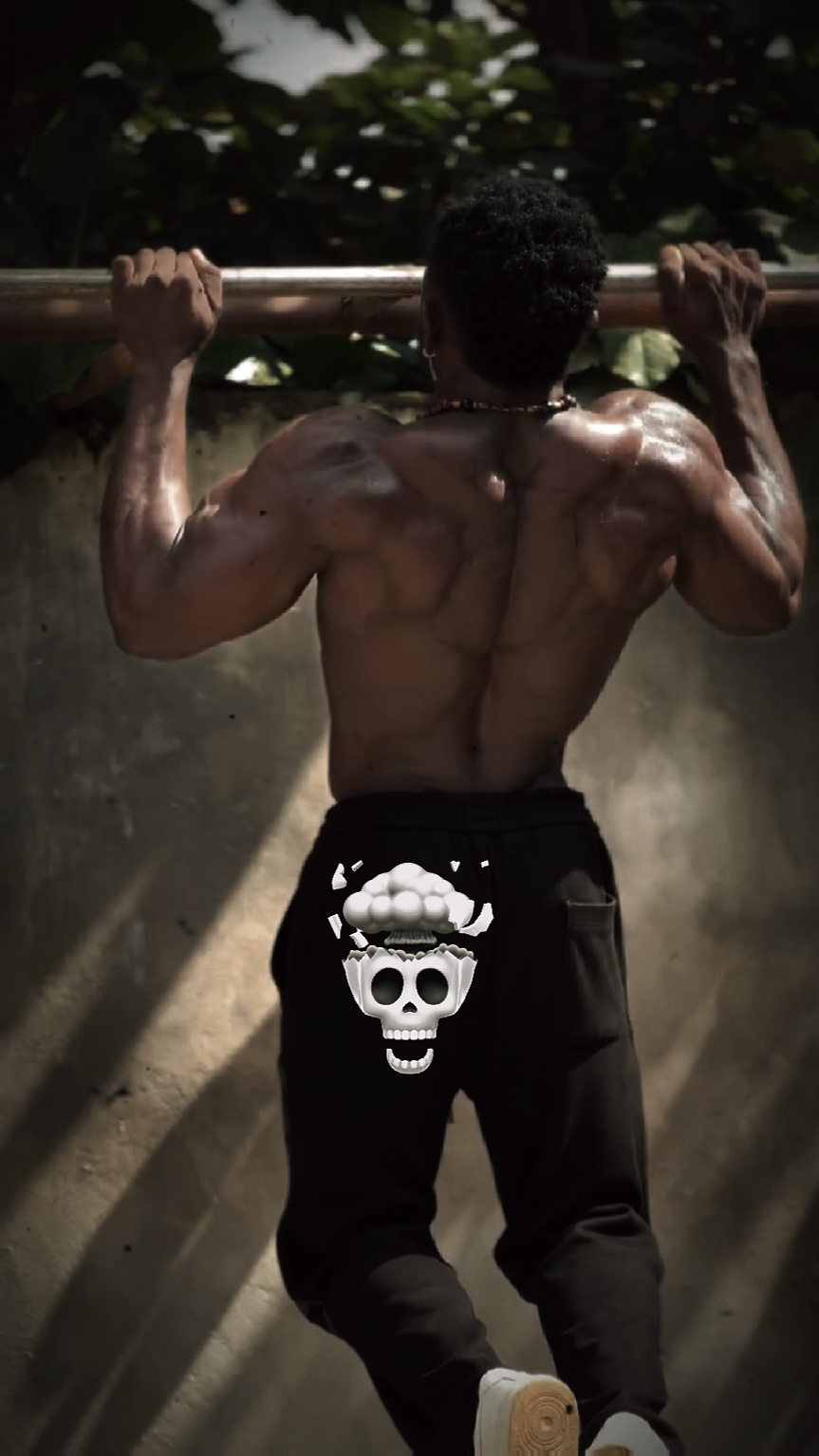 gym skullface