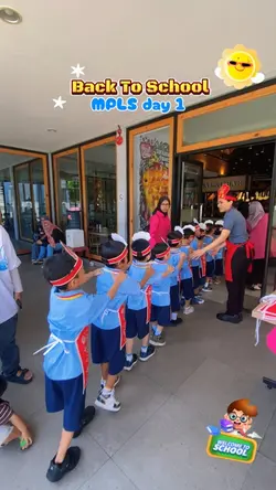 Hari pertama sekolah