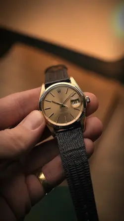 Luxury watch 