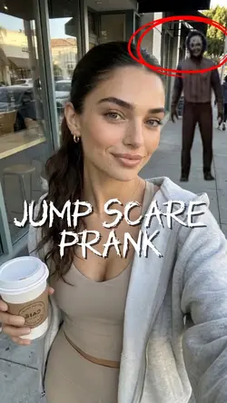 Jump Scare Prank 😆