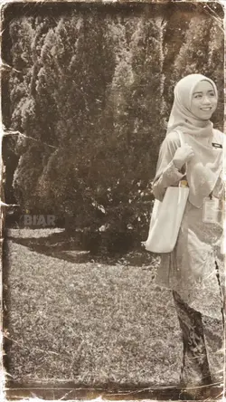 BIARKU MENJADI LILIN