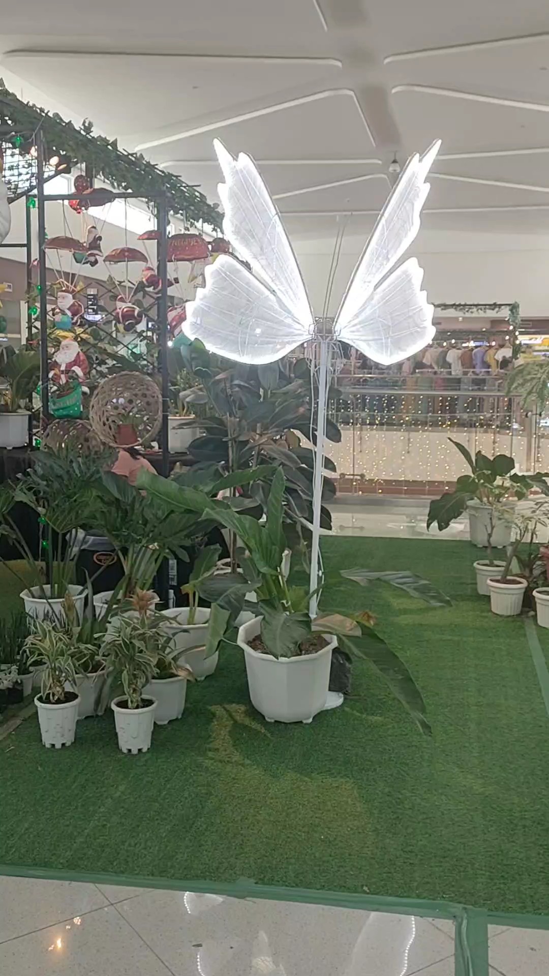 Para sa mga BABAE