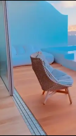 4 Video + 1 Foto