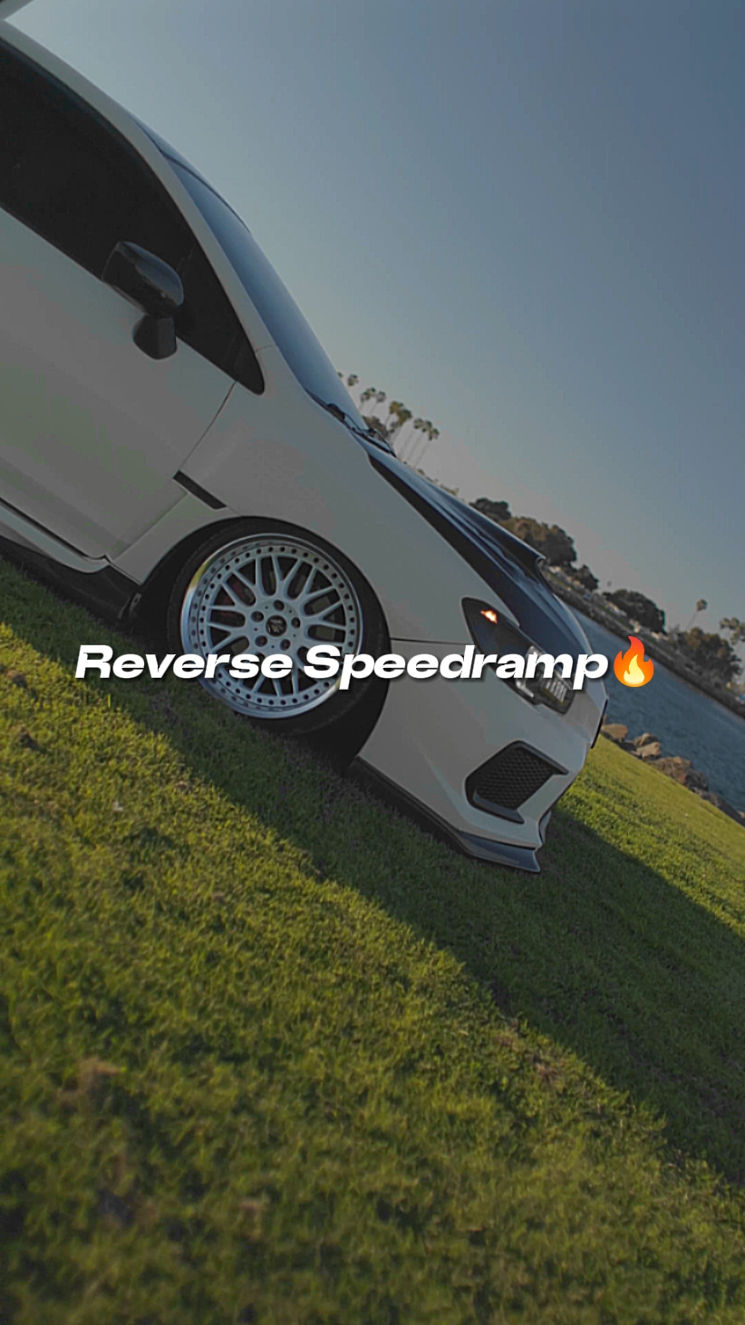 Rampa de velocidade reversa