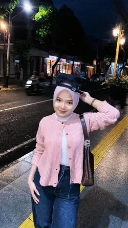 sungguh sayang aku