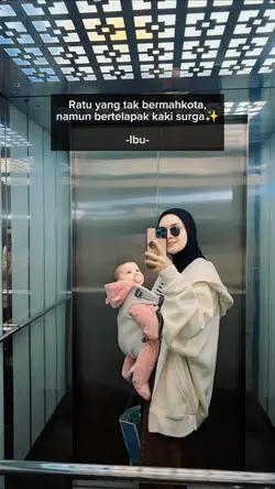 ratu yang bermahkota