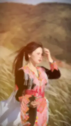 Slow video tus siab 
