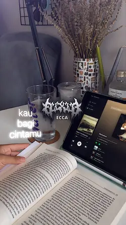 JJ AKUMAH APA ATUH