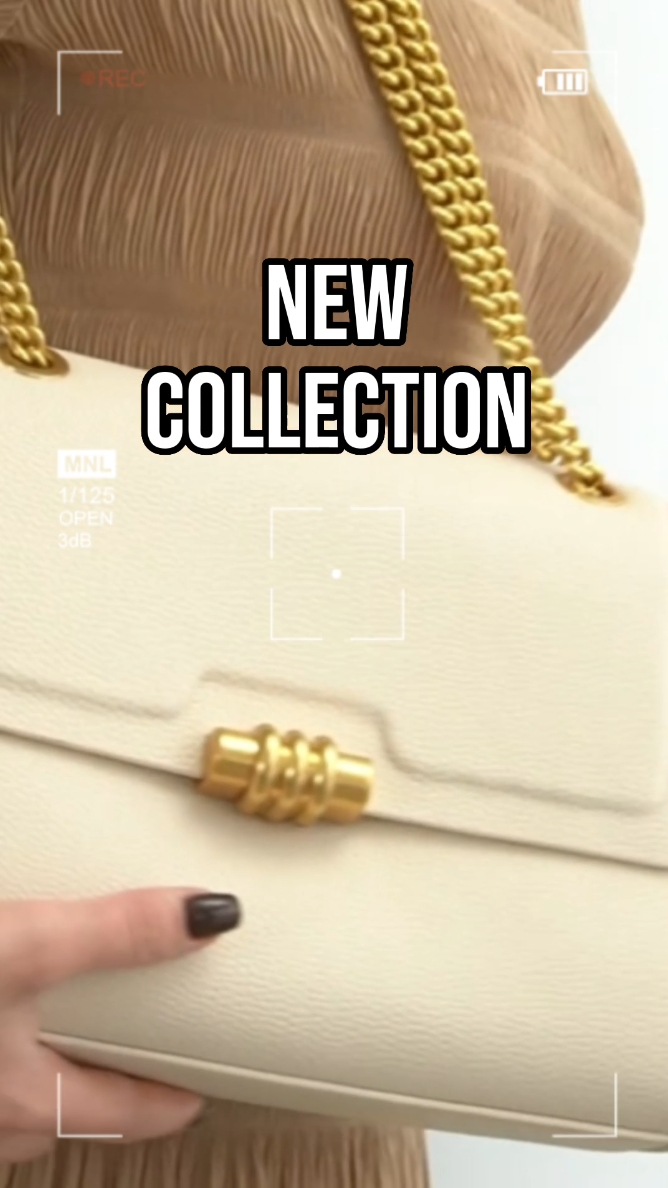 Women Bags Product Display Tiktok Style