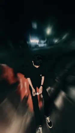 blur kece × seram
