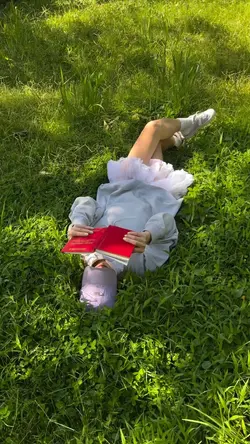 Mẫu video - podcast