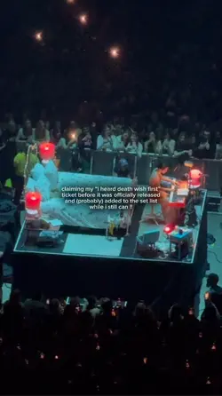 SAW IT FIRST 🙋‍♀️