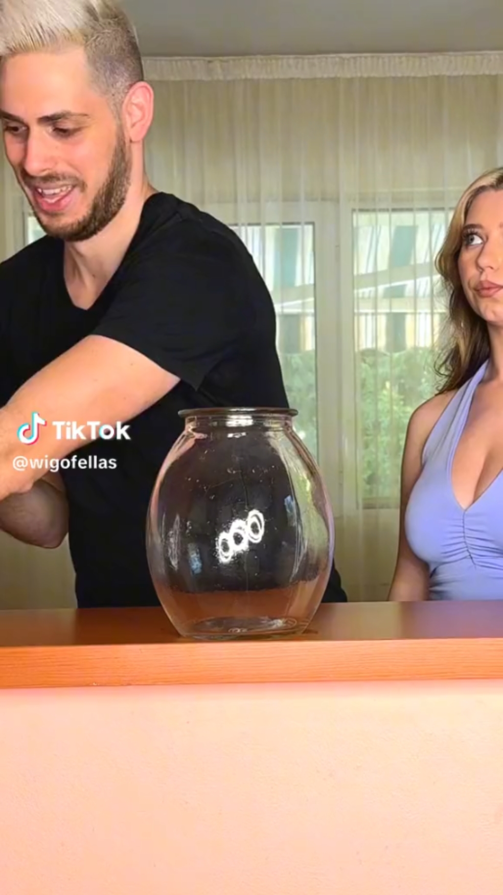 wigofellas meme