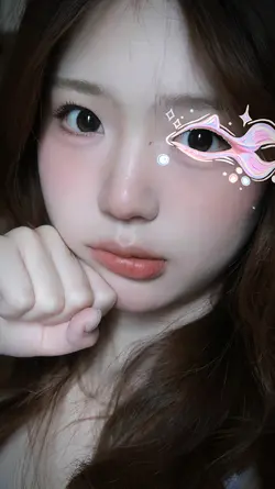 trens vẽ mắt cá 