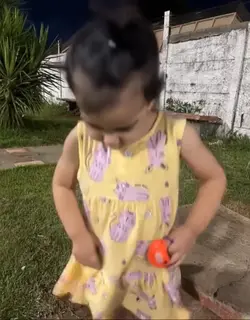 VAI DE LONGE ESCROT*