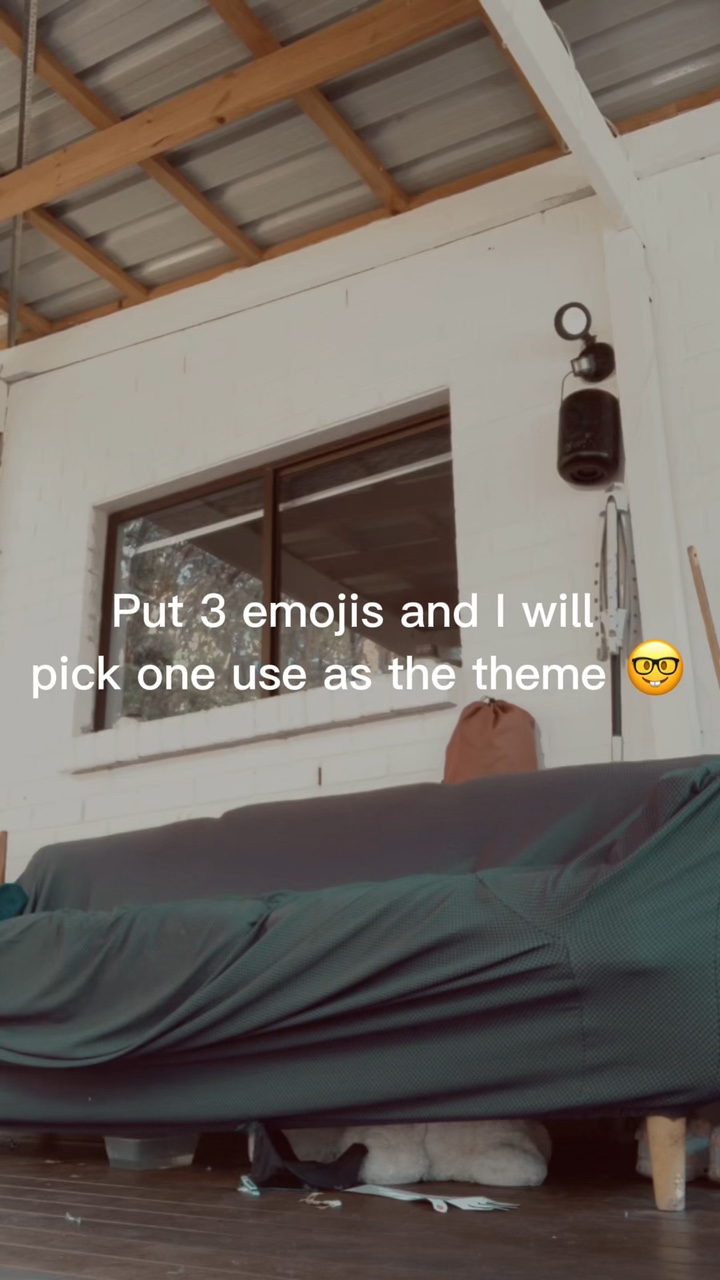 3 emojis 🤓🤓🤓