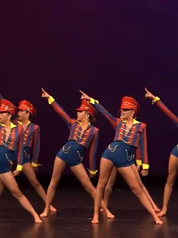 Double Dutch Bus Dan