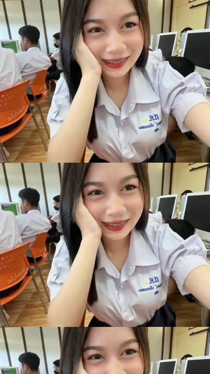 เลื่อนขึ้น