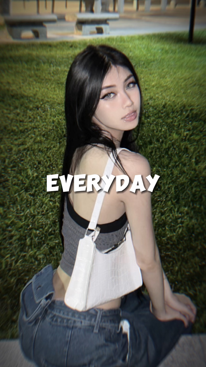 2 pics