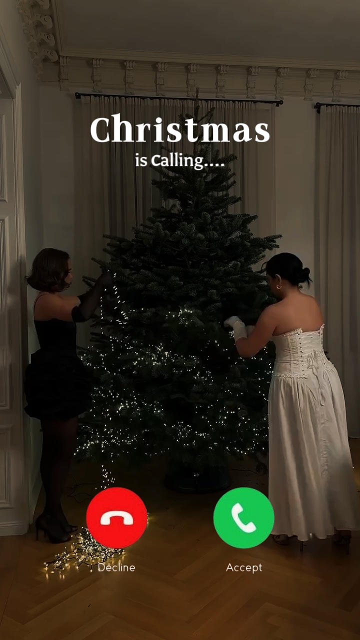 Christmas is calling