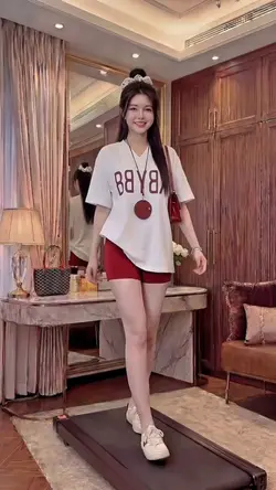H.U Catwalk