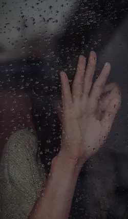 น้ำฝนดือนหก