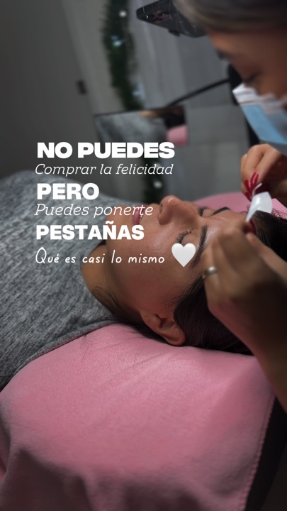 Felicidad Lashes