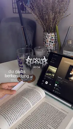 JJ GADIS BERKERUDUNG