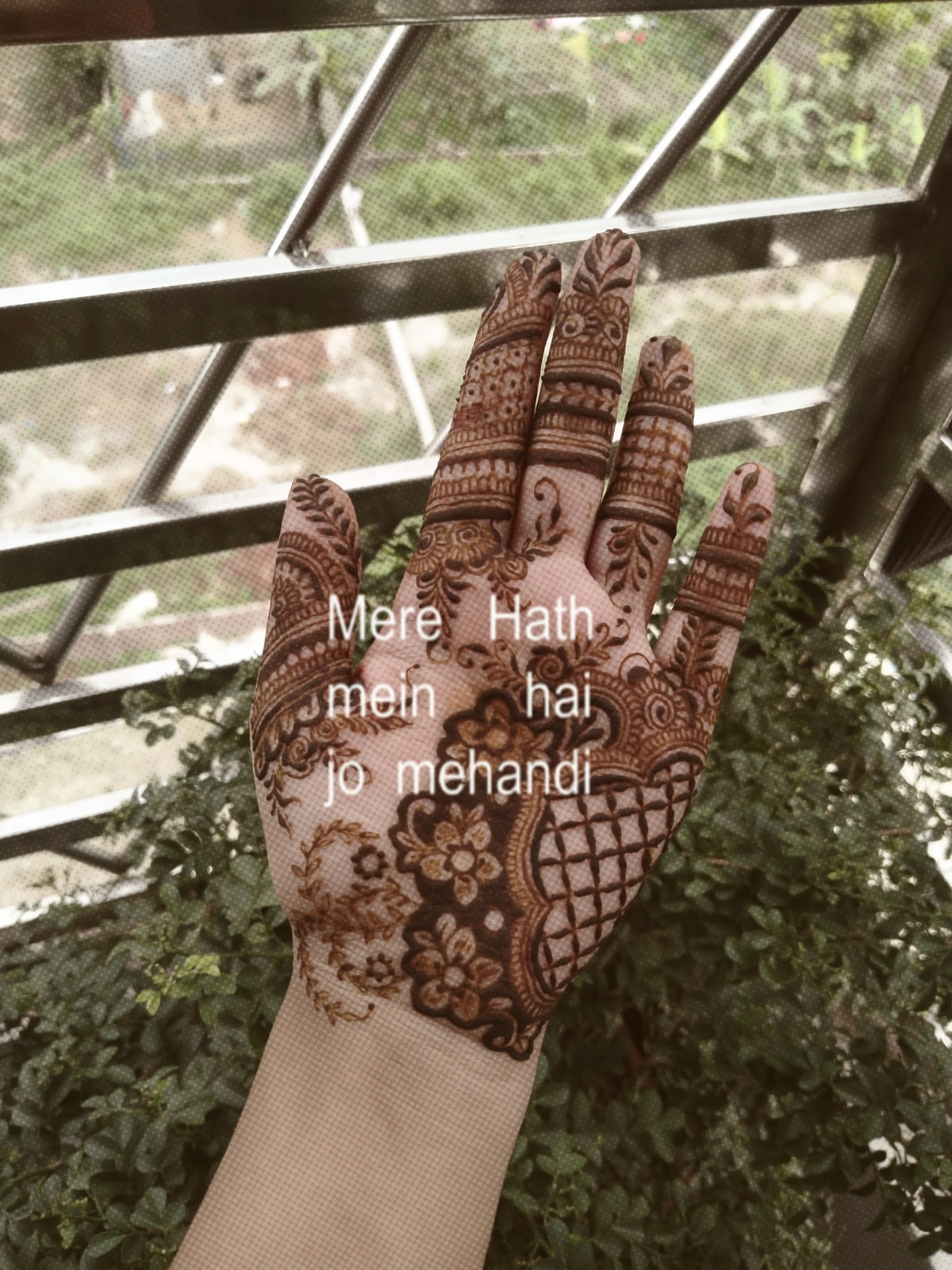 MEHENDI TREND
