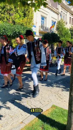 Traditional Romanesc