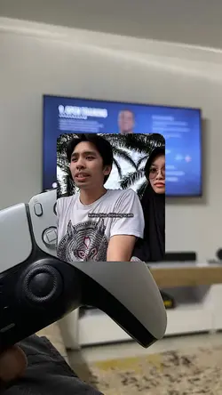 “kuliah itu scam”